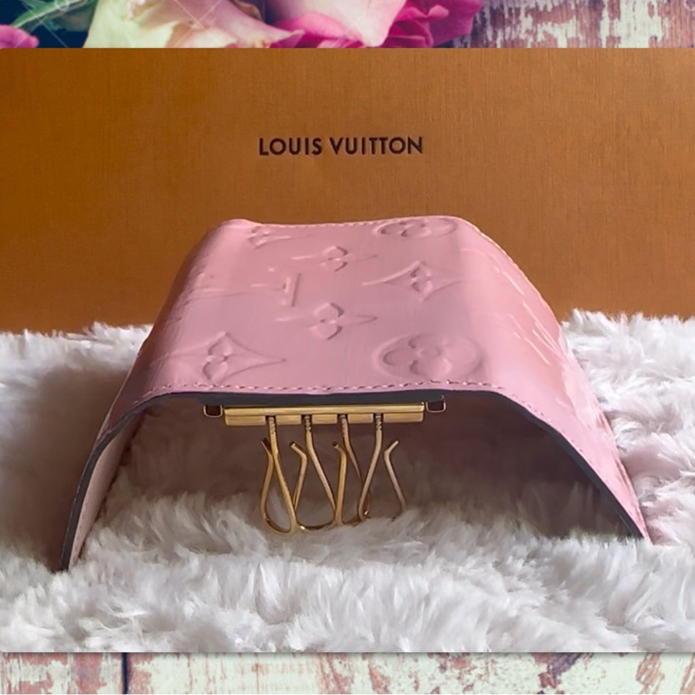 LOUIS VUITTON VERNIS PALE PINK MULTICLES KEY CASE - Picture 3 of 12